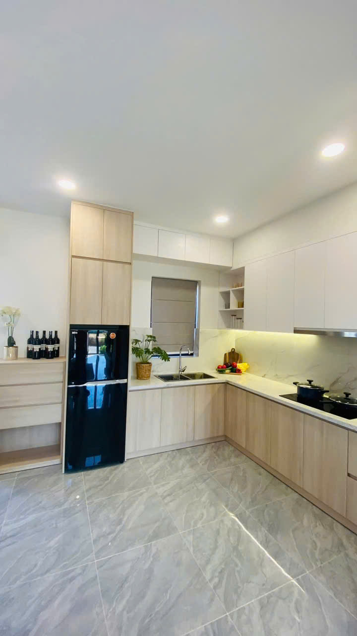 Xách vali vào ở – nhà full nội thất Hòa Phú – 7tr/tháng