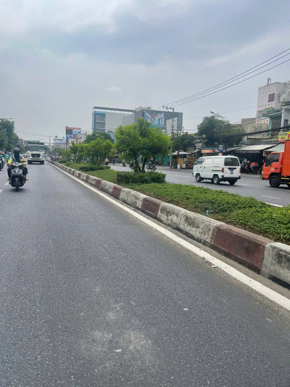 HÀNG VIP - GIÁ XUẤT SẮC MẶT TIỀN TÔ KÝ – NGANG 10M HIẾM FULL THỔ – KD ĐỈNH