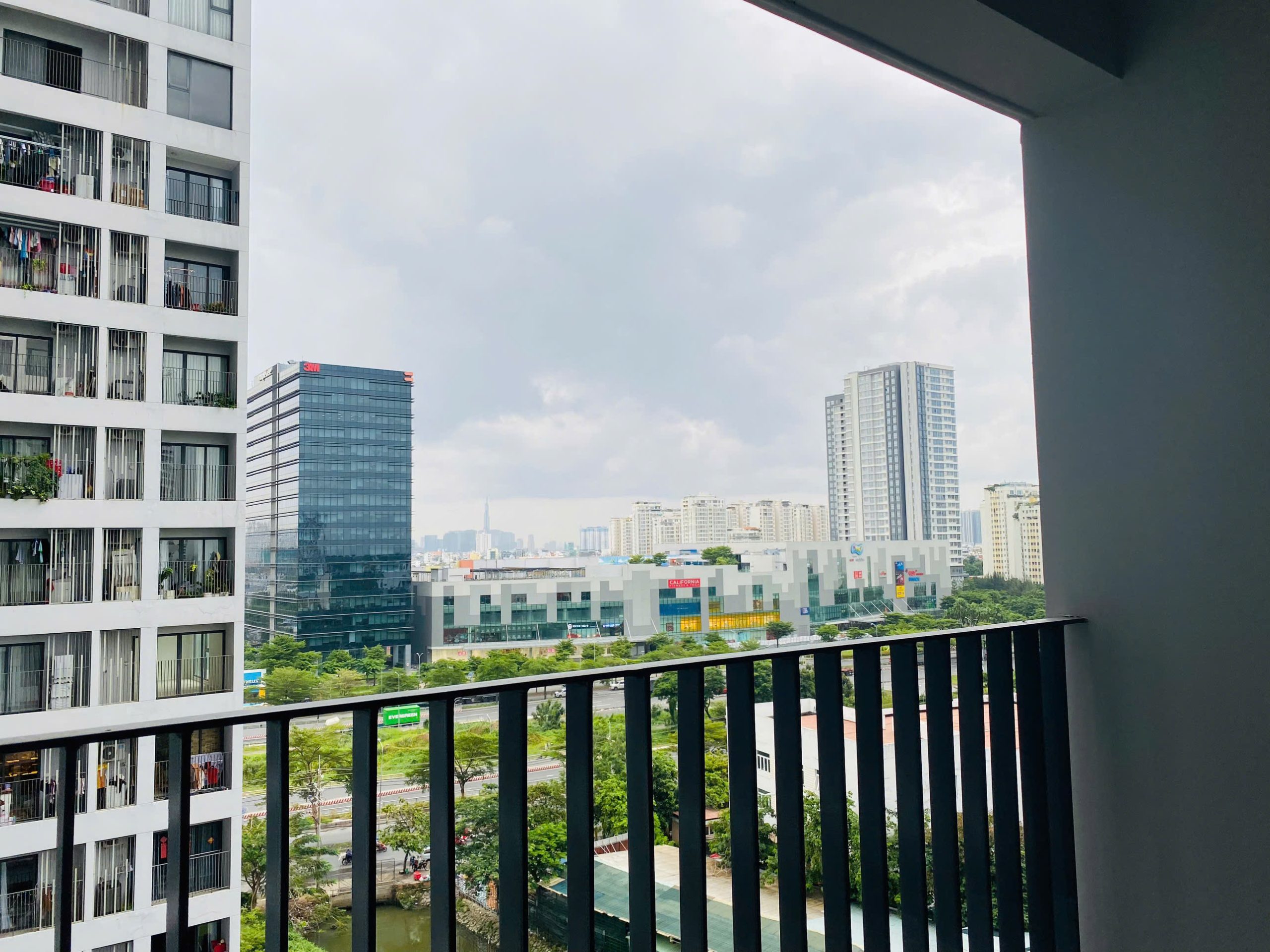 Bán Officetel vị trí đẹp nhất Quận 7, 2MT Nguyễn Văn Linh & Nguyễn Hữu Thọ, nhận nhà ở ngay