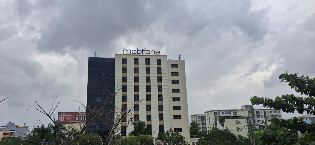 MẶT TIỀN 30M – NHÀ 3 TẦNG – ĐÚNG CHỖ MỞ SHOWROOM / VĂN PHÒNG 9.9 TỶ