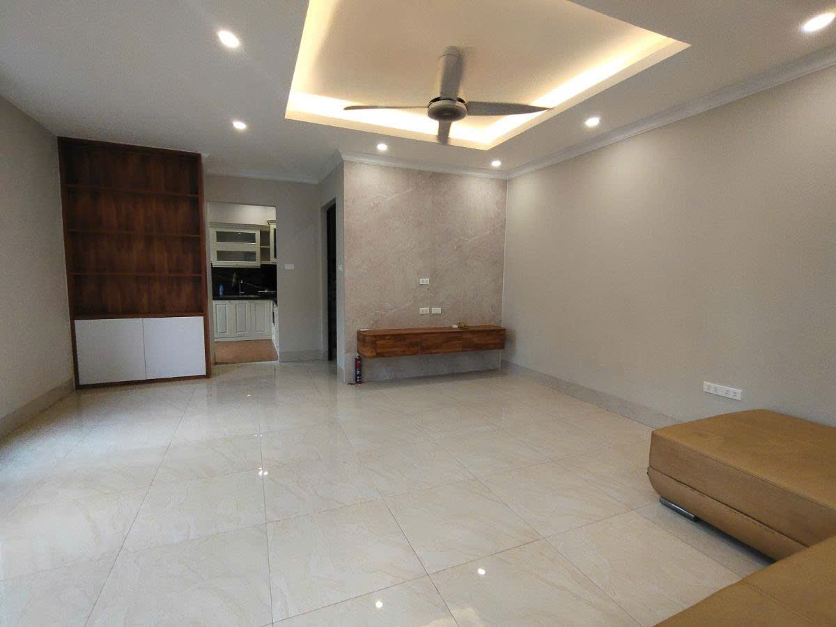 NHÀ DÂN XÂY ĐỨC DIỄN 35M2X4T, NGÕ THÔNG Ô TÔ, MẶT TIỀN 9M, KHÔNG LỖI, K QH, 6.99 TỶ