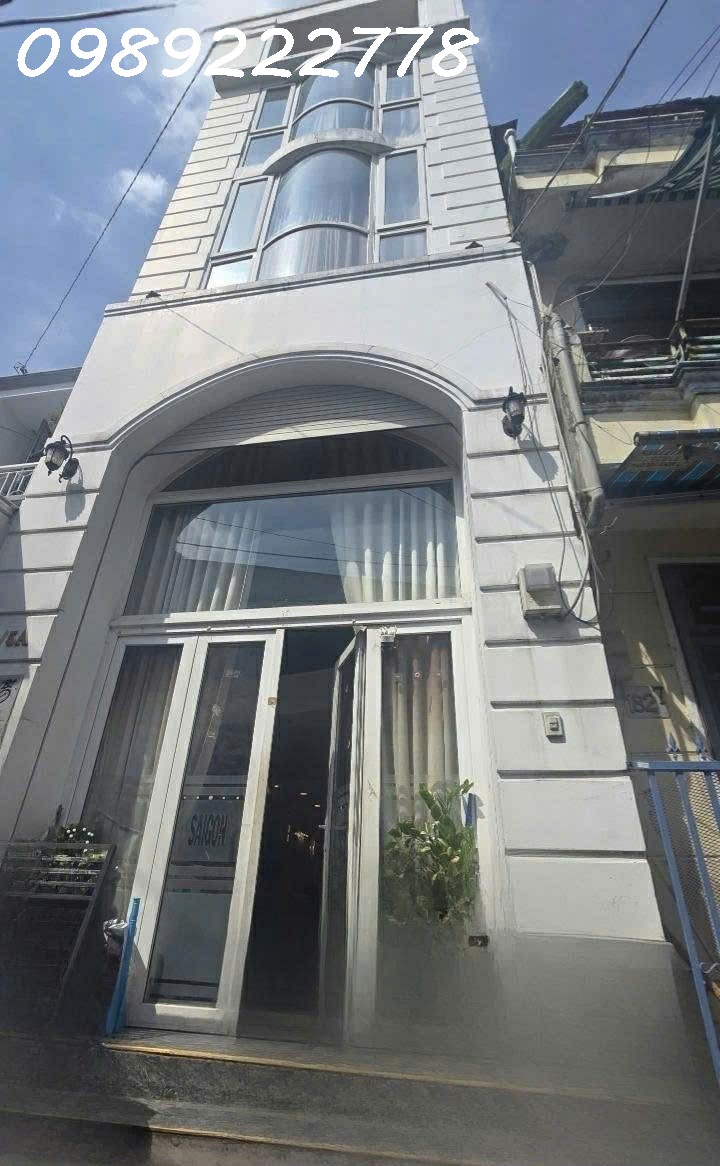 ĐỀ THÁM - P. CẦU ÔNG LÃNH- ĐẸP 4 TẦNG - 2PN LỚN 4WC - TRANG BỊ ĐẦY ĐỦ HỆ THỐNG CAMERA, LOA ÂM TRẦN - PHÙ HỢP MUA Ở,