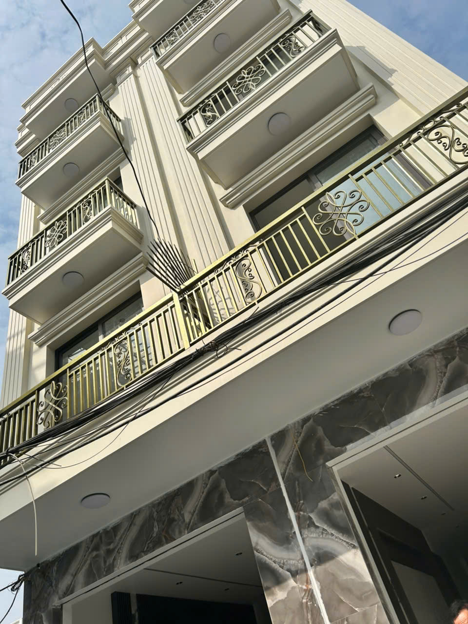 MỞ BÁN NHÀ 4 TẦNG CÓ THANG MÁY – QUÁN NAM, TRẠI LẺ, HẢI PHÒNG AN CƯ ĐÓN TẾT