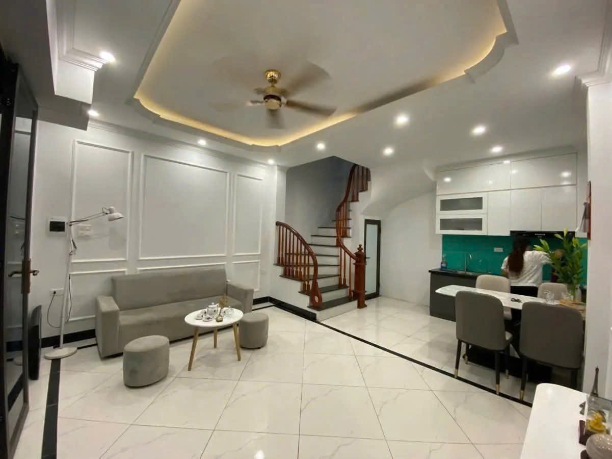 BÁN NHÀ PHÂN LÔ TRIỀU KHÚC 2 MẶT THOÁNG Ô TÔ VÀO NHÀ KINH DOANH 17.6 TỶ