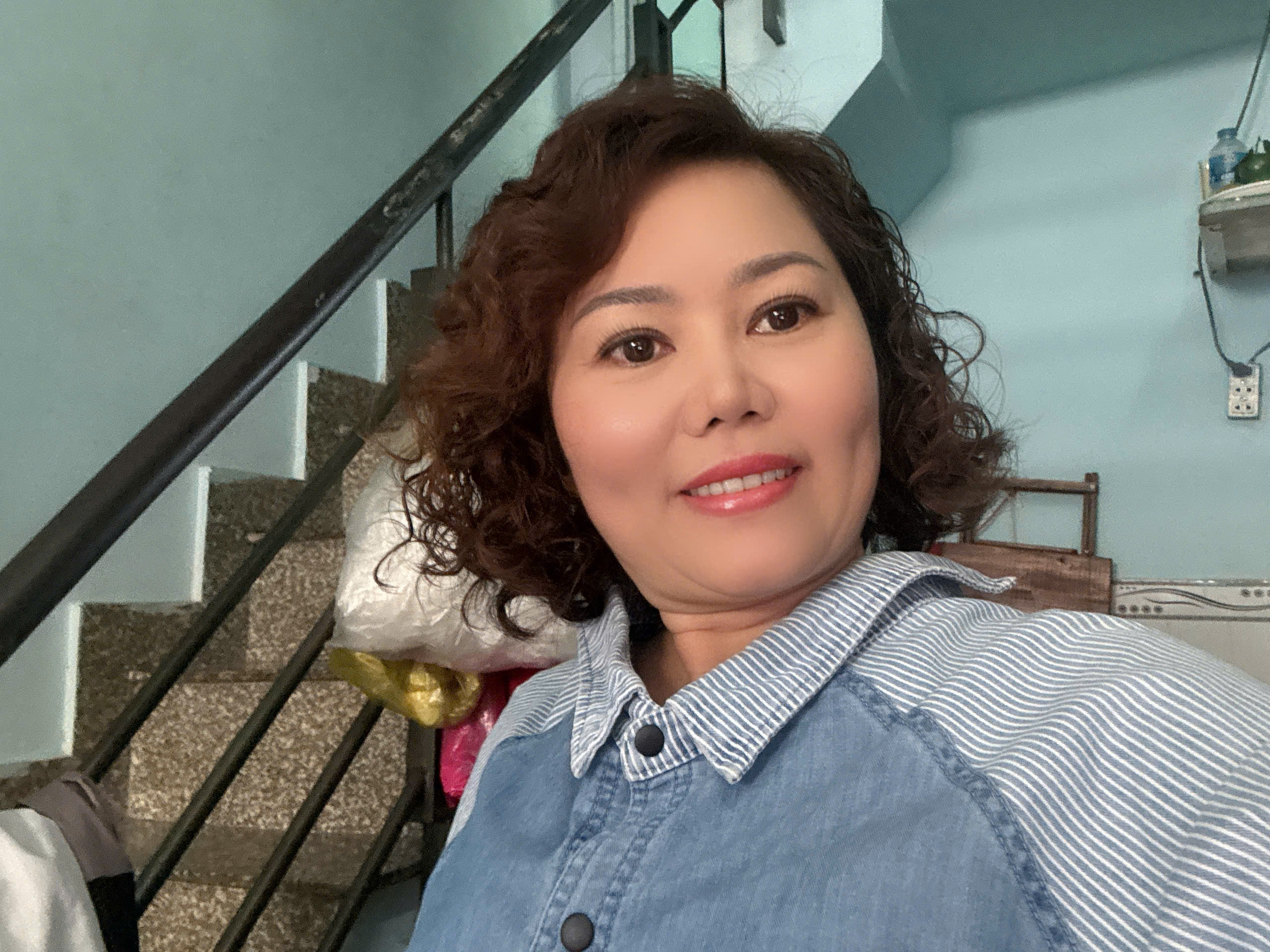 BÁN NHÀ MẶT TIỀN XE TẢI TỚI NHÀ – (5×10) NỞ HẬU 5.7 – 3 TẦNG – DÒNG TIỀN 10TR/TH – GIÁ CHỈ 5.6 TỶ TL CHỦ!