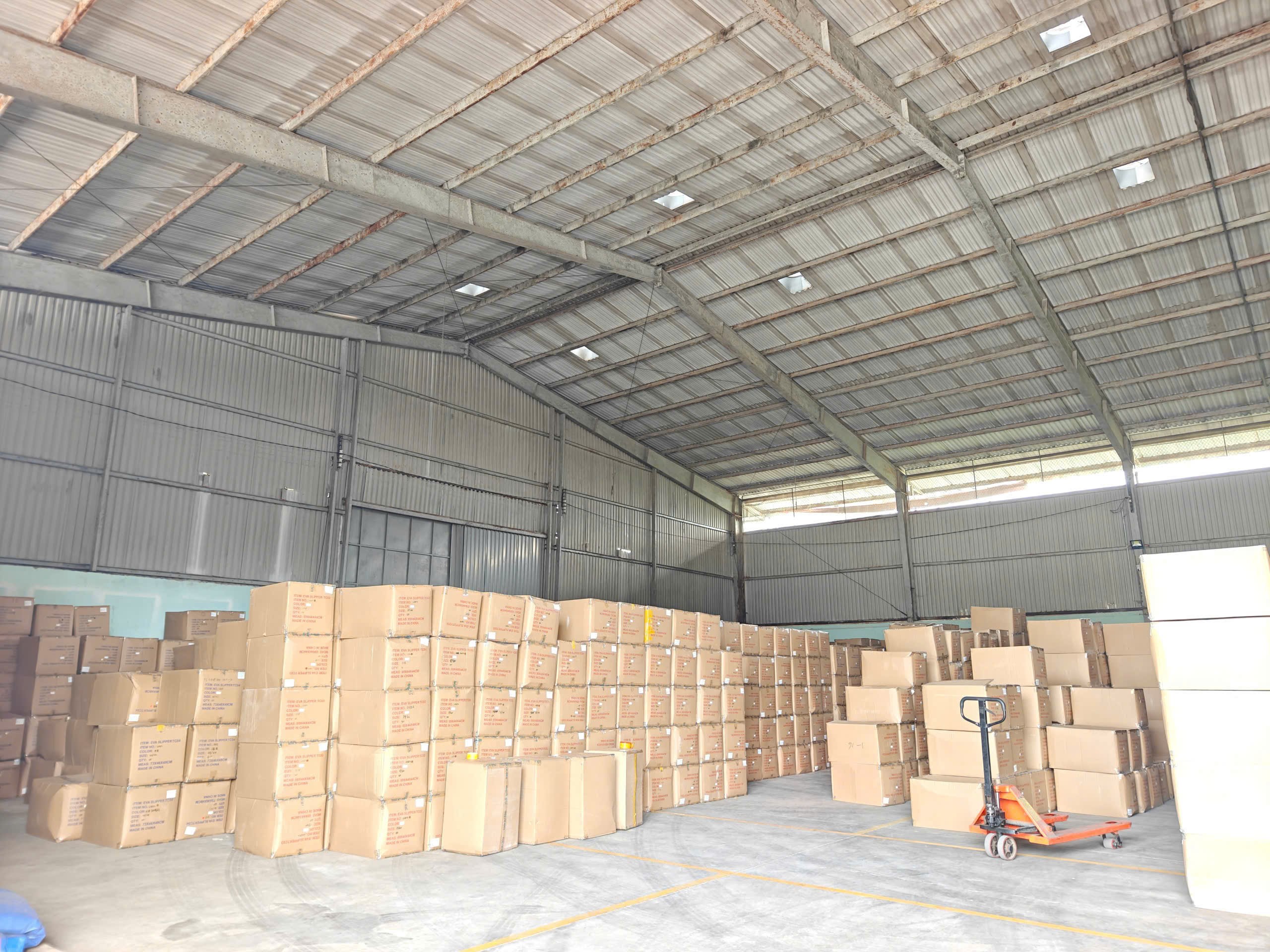 X143 Chuyển nhượng nhà xưởng mặt tiền đường nhựa gần 6000m2 đất FULL SKC