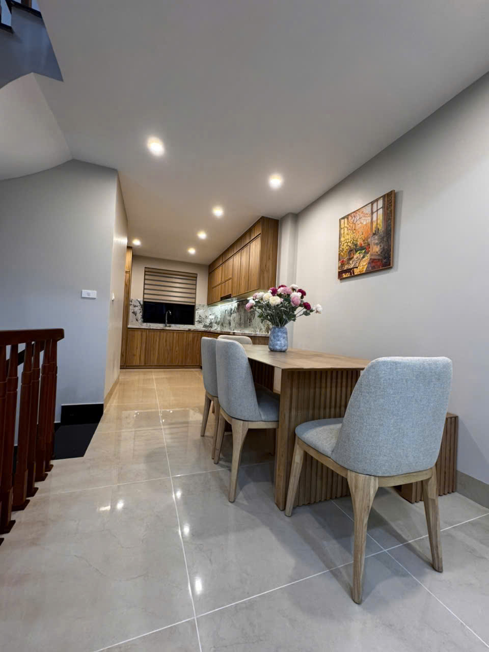 NHÀ ĐẸP DÂN XÂY TÂM HUYẾT FULL NỘI THẤT Lệ Mật 70m2 X 5 Tầng X12.8 tỷ Long Biên-Hà Nội.