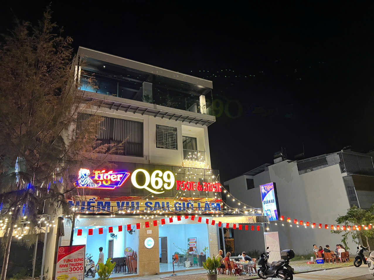 SANG NHƯỢNG GẤP QUÁN NHẬU GẦN CẦU PHONG CHÂU- PHƯỜNG PHƯỚC HẢI - TP. NHA TRANG - KHÁNH HÒA