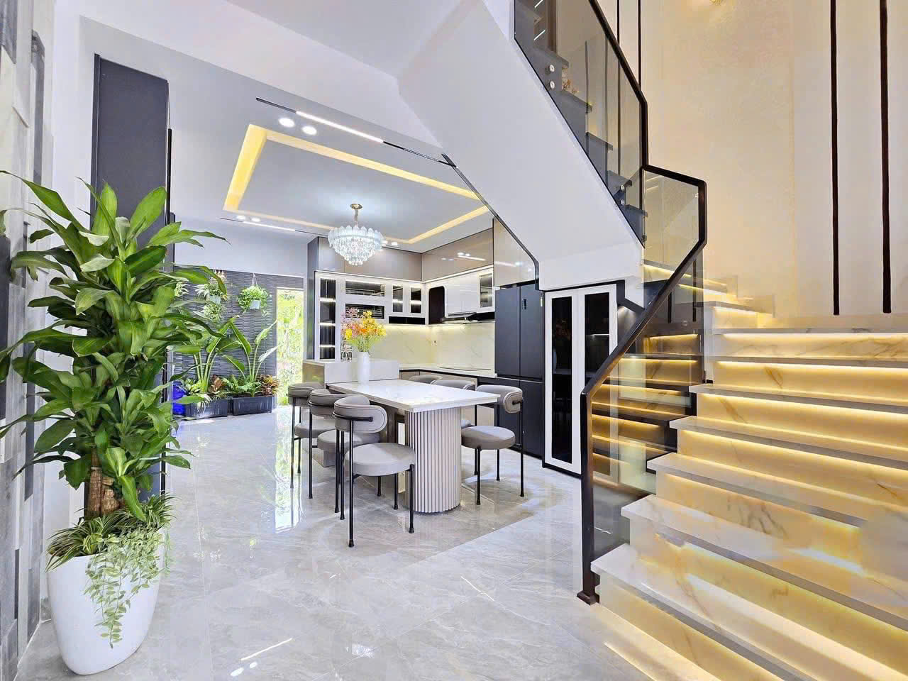 PHÂN LÔ PHỐ LÊ TRỌNG TẤN, THANH XUÂN, NGÕ THÔNG ÔTÔ, GẦN PHỐ, NHÀ MỚI 6T THANG MÁY - Ở NGAY ĐÓN TẾT