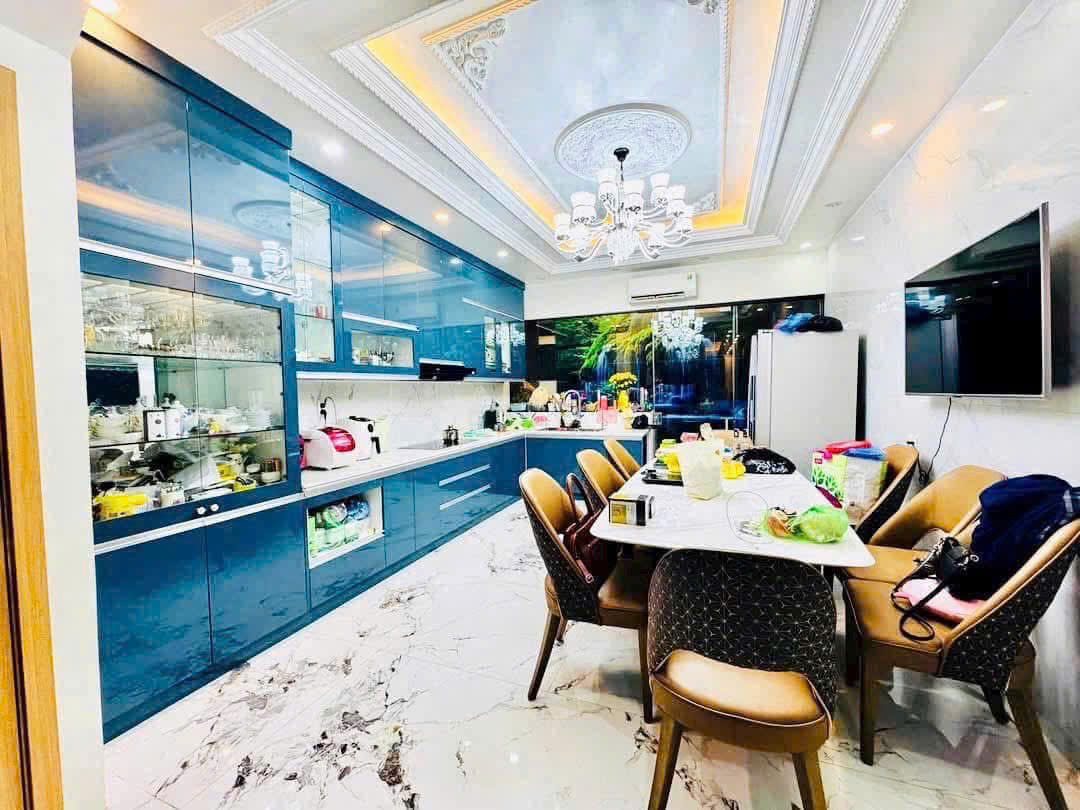 BÁN NHÀ THƯỢNG THANH LONG BIÊN, OTO ĐỖ CỔNG,NGÕ NÔNG,2 THOÁNG,70M NHỈNH 8 TỶ TL