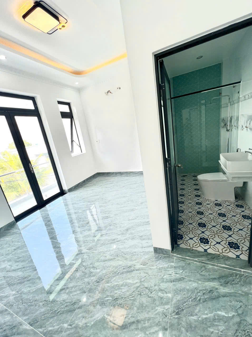Bán 2 nhà liền kề đã hoàn công xã Mỹ yên , Bến Lức dt 100m2 1 lầu 2pn, 2wc giá 2,5 tỷ 1 căn