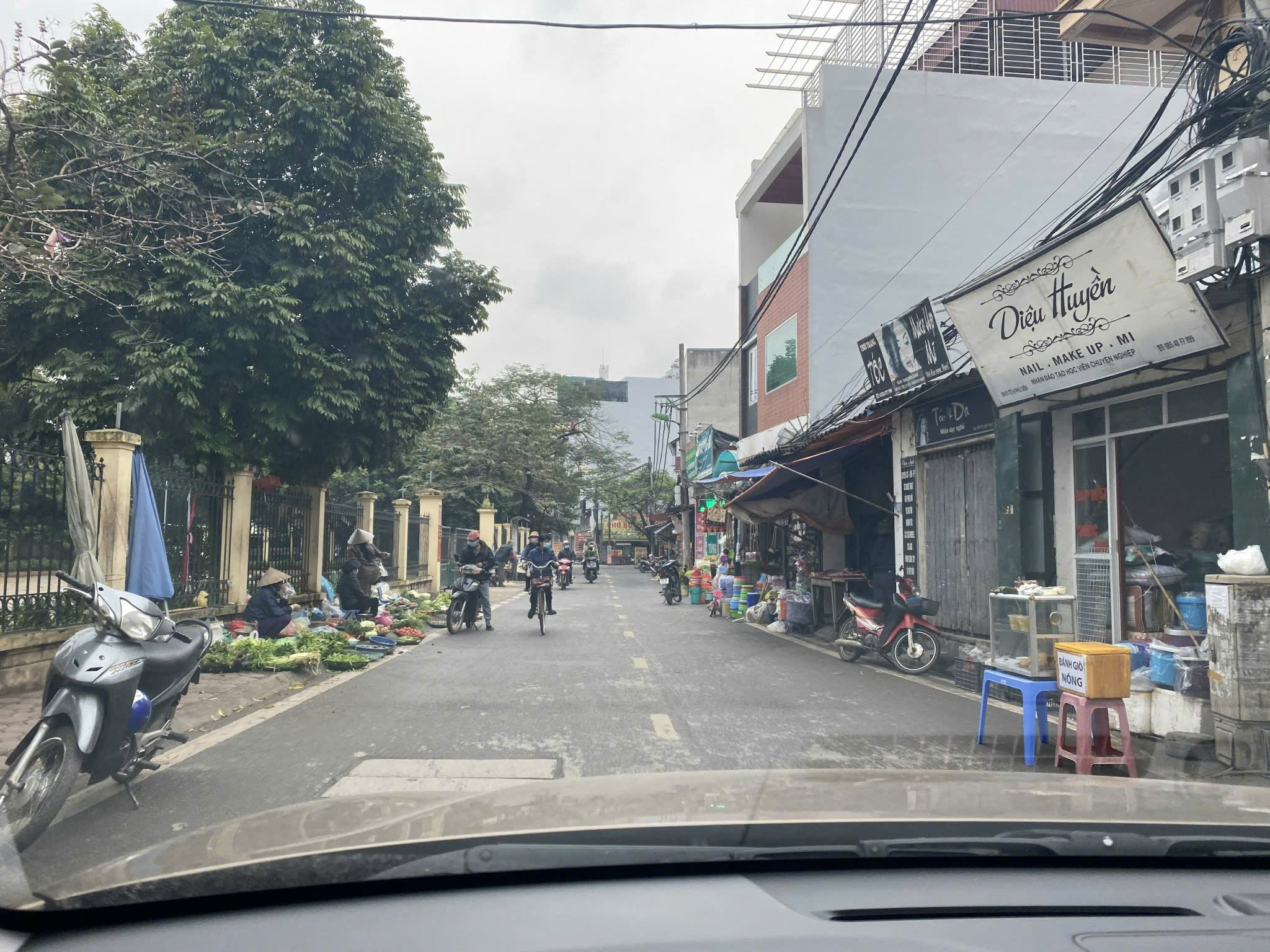 Chính chủ cho thuê nhà riêng tại ngõ 261 Phú Diễn, Bắc Từ Liêm DT 60m2x3.5 tầng Giá 12.5tr/th LH 0984761992