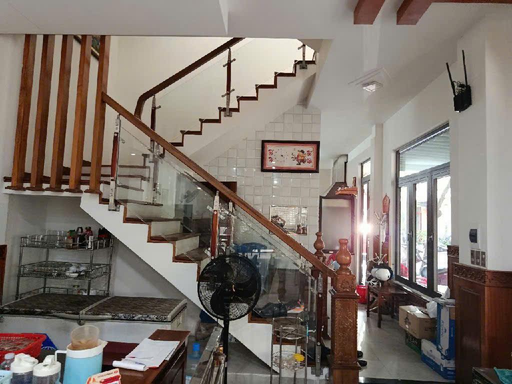 BÁN NHÀ 3 TẦNG LÔ GÓC 2 MẶT TIỀN – KINH DOANH ĐẮC ĐỊA TRUNG TÂM HẢI CHÂU