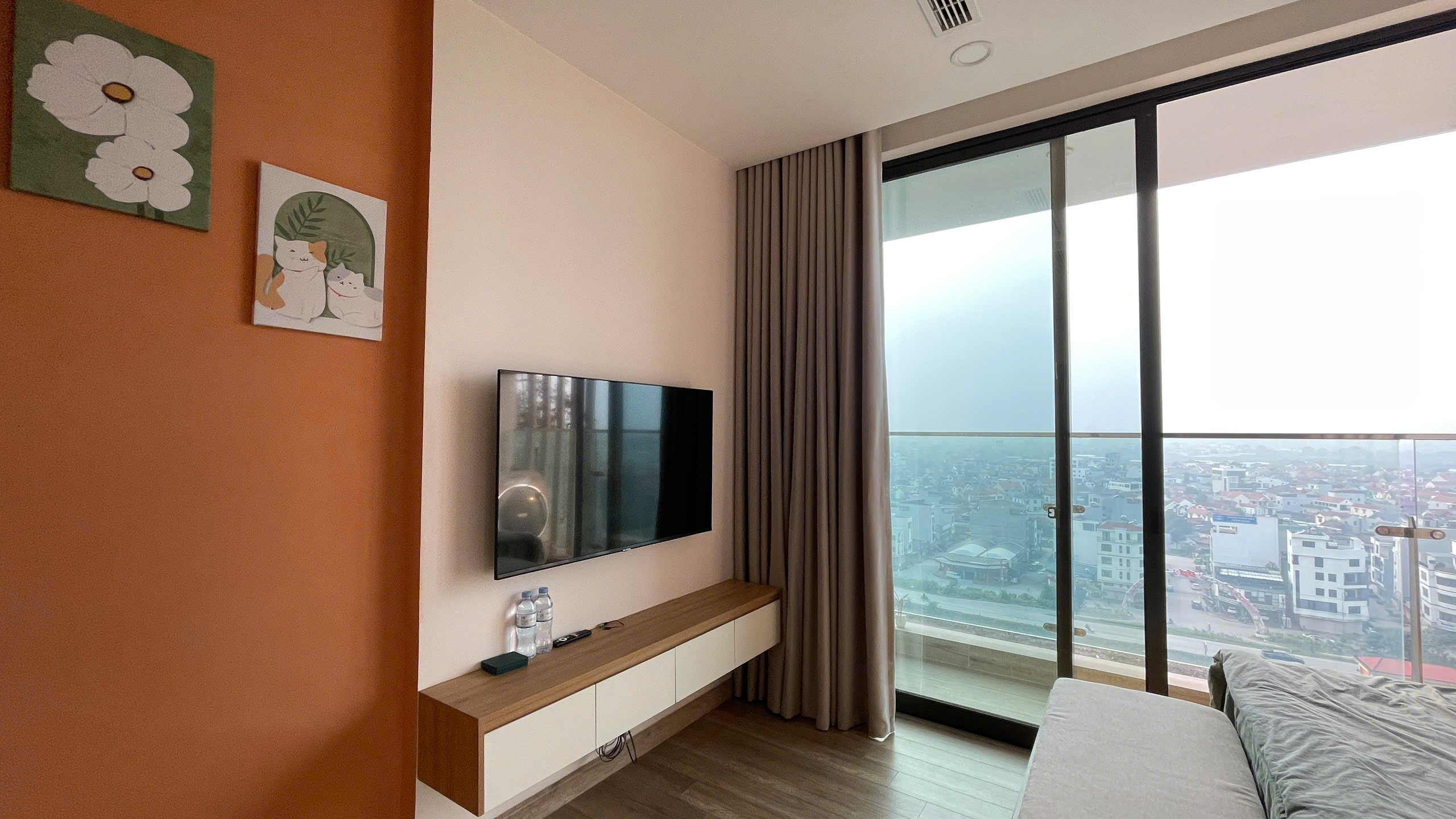 Chính chủ gửi bán gấp - Căn Studio hiếm - Căn hộ SO2 Solforest - KĐT Eco Park - Full nội thất