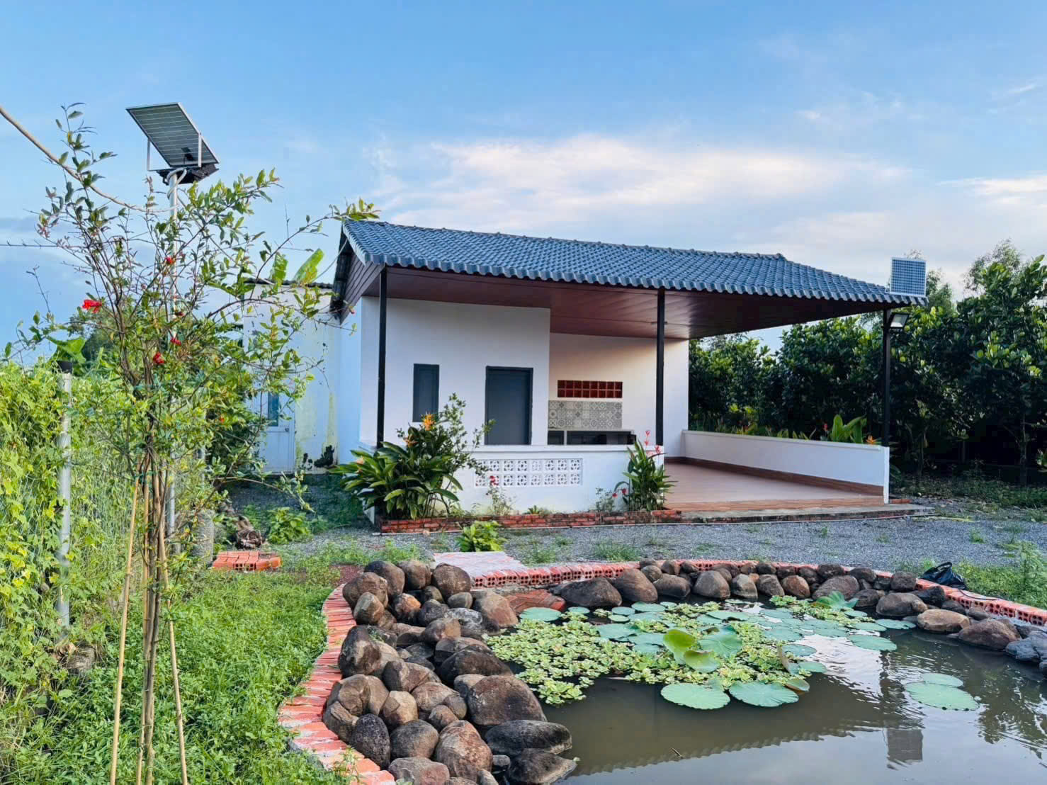 Cần bán nhà vườn nghĩ dưỡng gân hồ suối môn