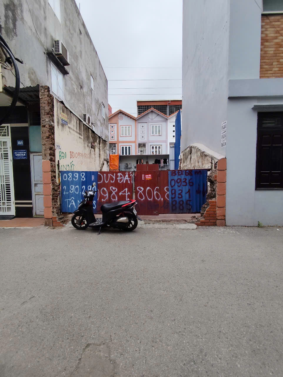 Bán đất mặt ngõ số 1 Trại Lẻ - 69m, mặt tiền 5m, ngõ 5m, Giá 4.45 tỉ