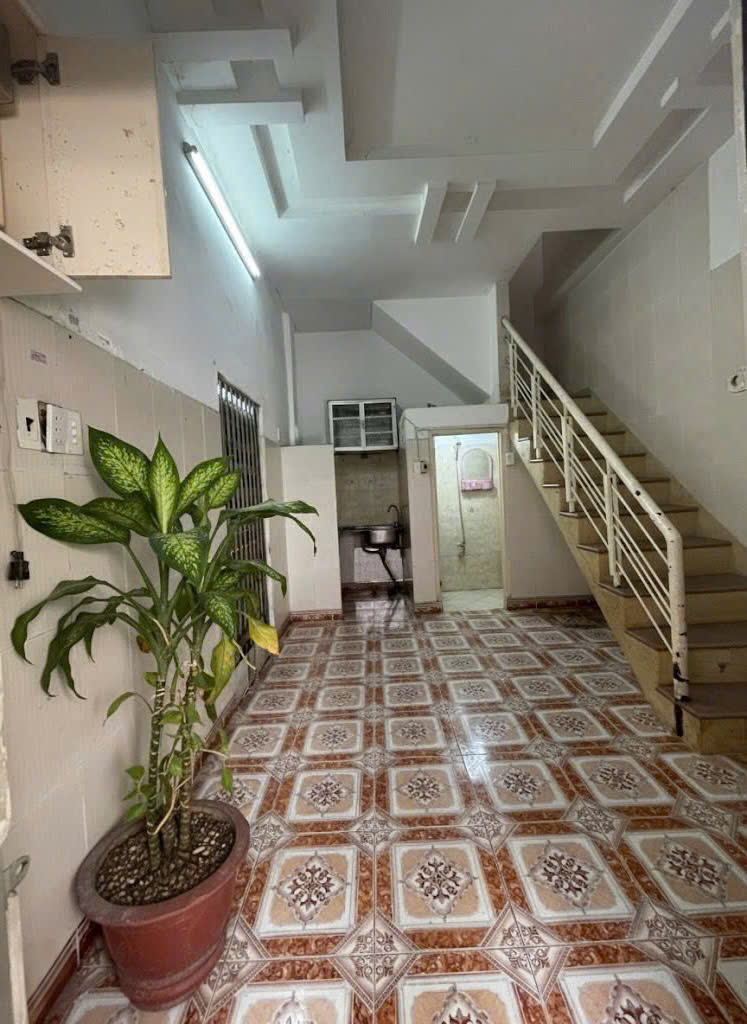 Nhà Đặng Văn Ngữ - QUẬN PHÚ NHUẬN – 3.4 x 12 m Vuông vức (42 m2) – 6.8 tỷ