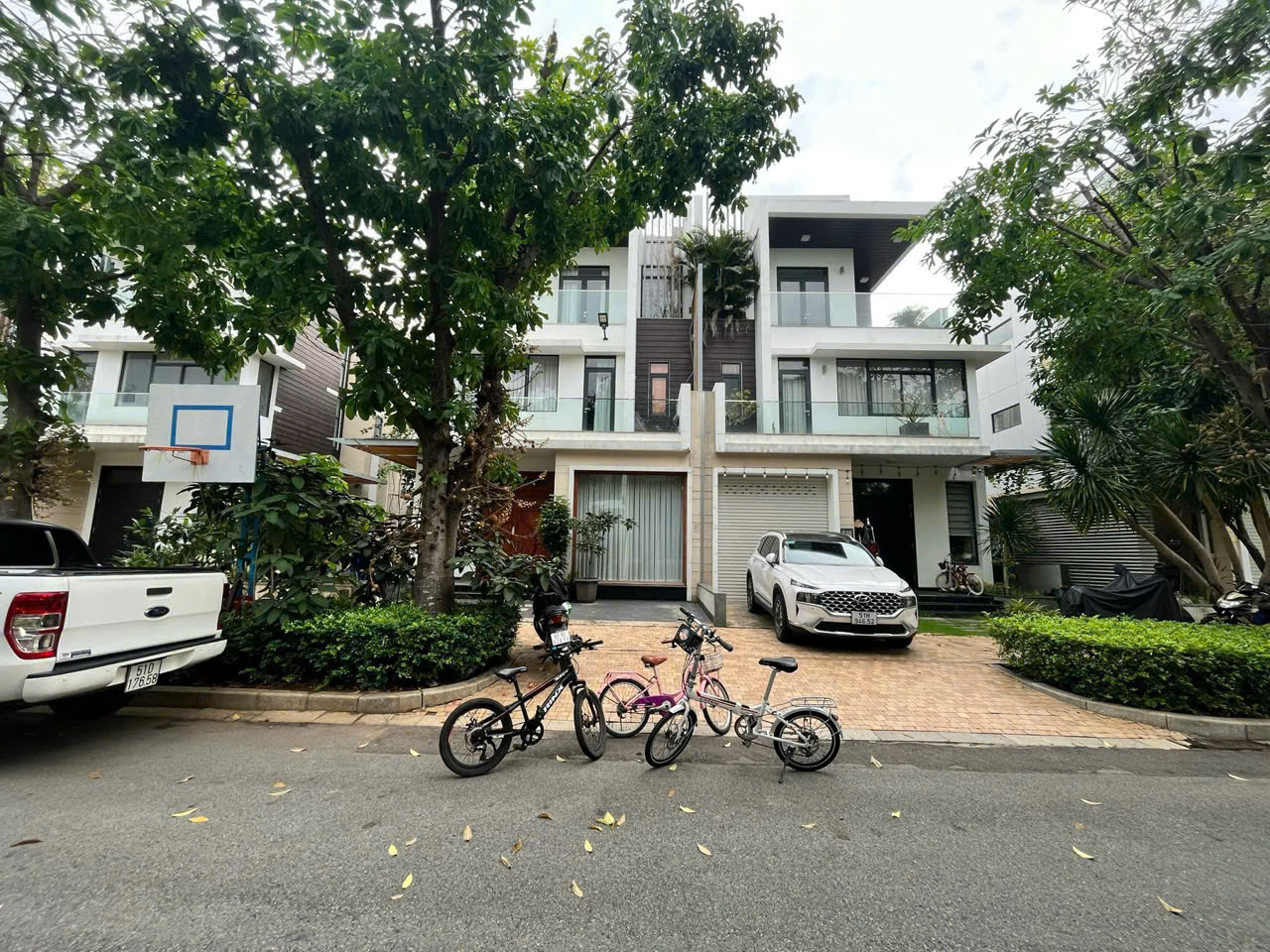 CHO THUÊ NHÀ COMPOUND LUCASTA KHANG ĐIỀN – LIÊN PHƯỜNG, Q9