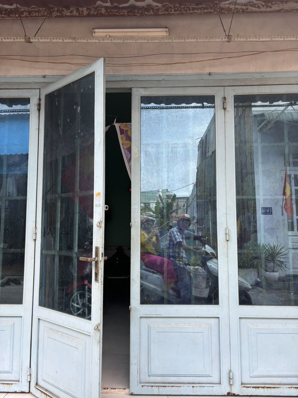 CHÍNH CHỦ CẦN BÁN NHÀ LIÊN KHI 5-6 HUYỆN BÌNH CHÁNH - TP HỒ CHÍ MINH