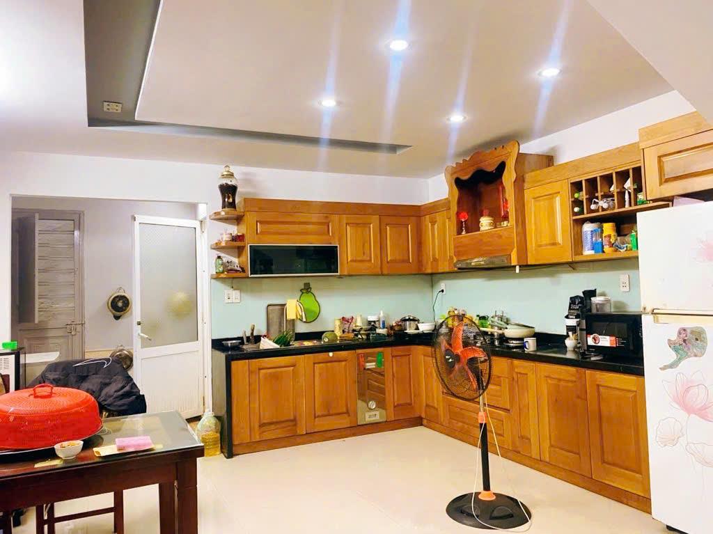 Nhà 3 tầng trung tâm 2/9 – cách Cầu Rồng 500m, xe hơi tận cửa