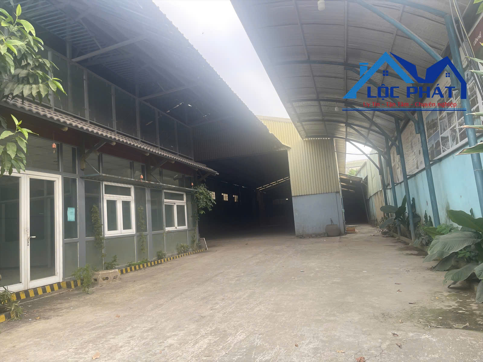 Cho thuê xưởng 1200m2 phường Trảng Dài, Đồng Nai giá chỉ 50tr