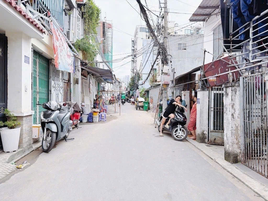 Q7 - Lý Phục Man đất hiếm! ngang 4,5m x 20m nở hậu tài lộc mặt tiền xe tải tránh - nhỉnh 9tỷ ❤️