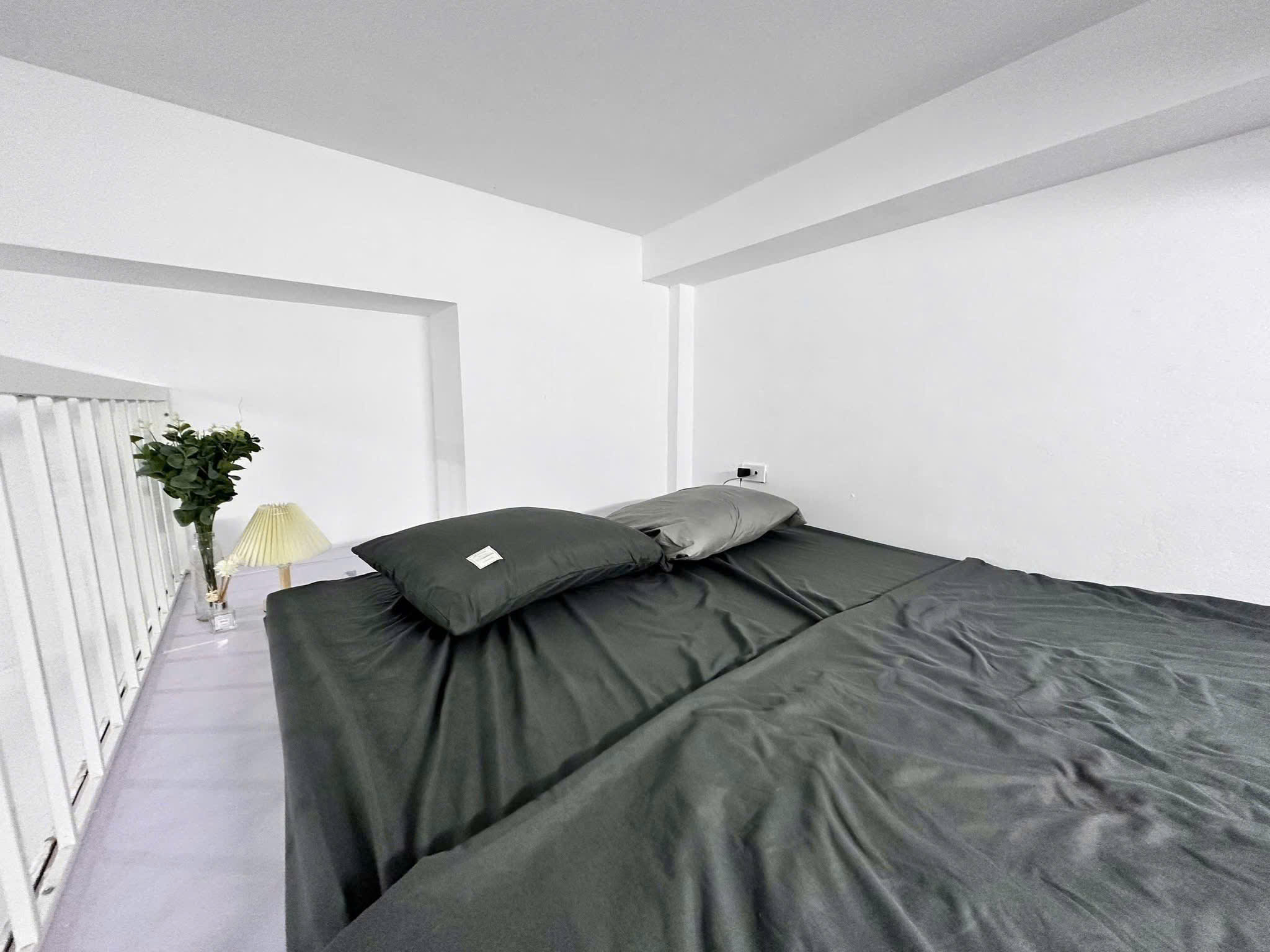 SIÊU PHẨM ĐẦU TƯ KHU CẦU GIẤY – TÒA CCMN 7 TẦNG – LÔ GÓC – DÒNG TIỀN ~1 TỶ/NĂM – FULL GPXD – VẬN HÀNH ỔN ĐỊNH – 49.8M² × 7 TẦNG – 16.8 TỶ