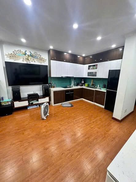 Bán nhà Trần Quang Diệu, 60m2, 6 tầng thang máy, mặt tiền 5.9m, 31.8 tỷ, ô tô tránh, KD đỉnh