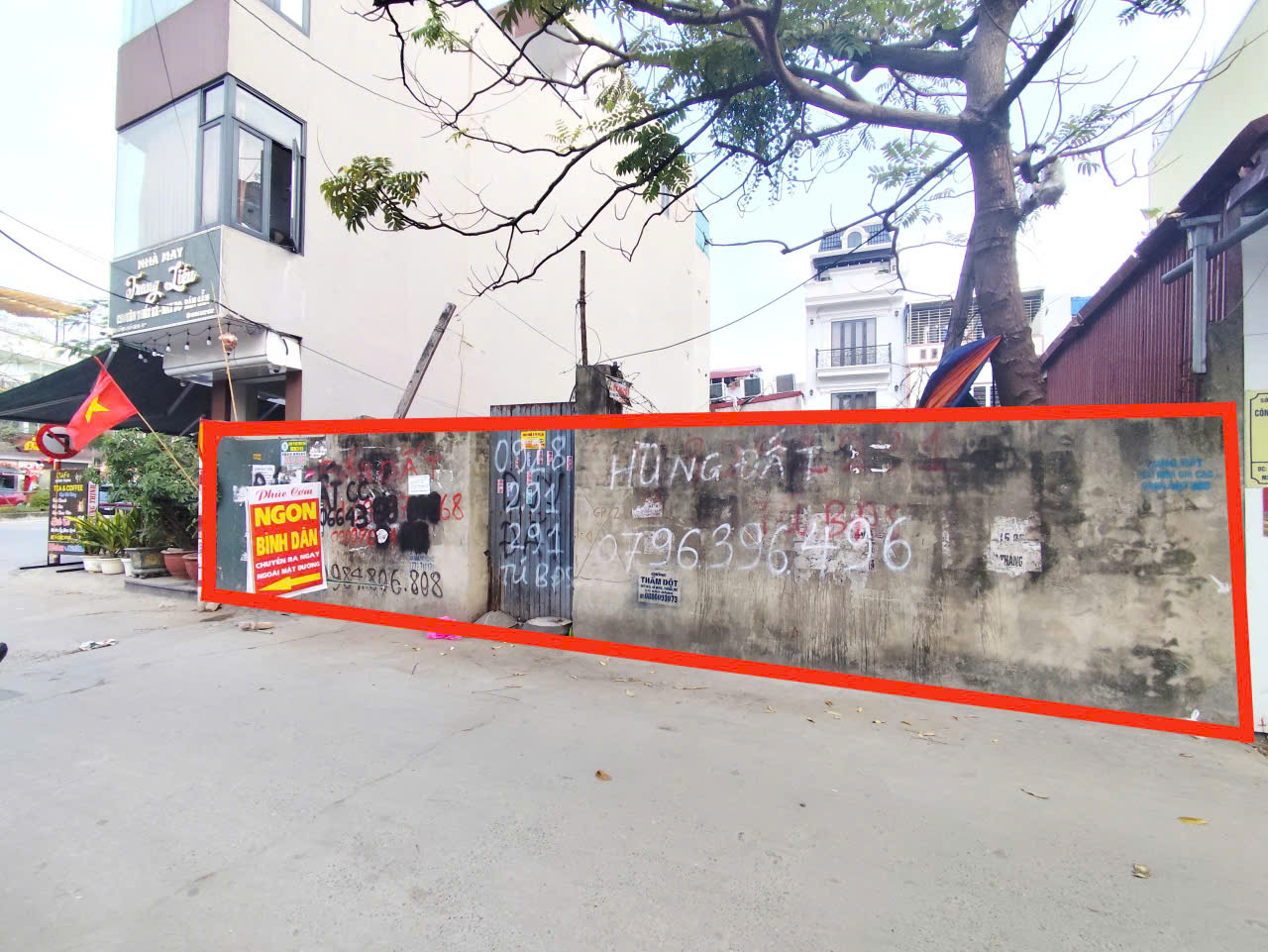 Bán đất đầu ngõ 193 Hồ Sen sát mặt đường - 200m - mặt tiền 10m - cực đẹp