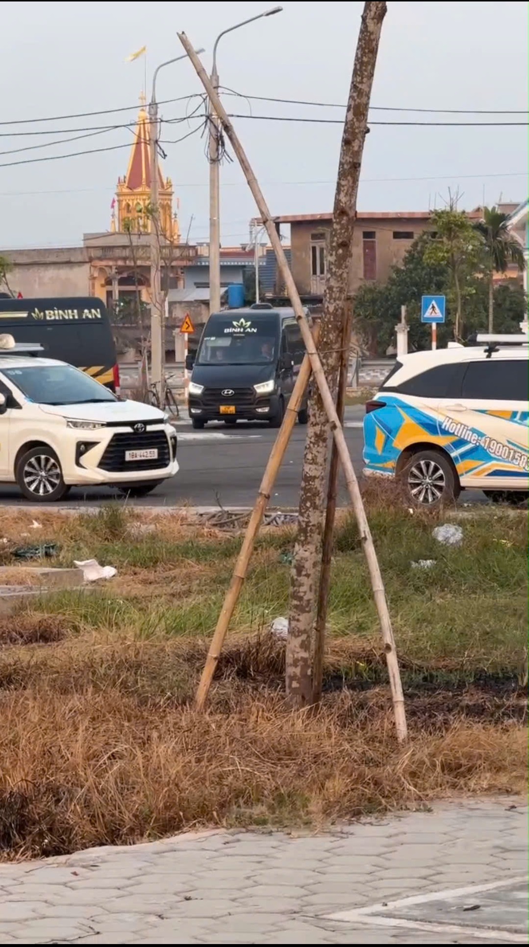 CẦN BÁN - 100m2 đất tái định cư ngay chân cao tốc Lạc Quần giá 1 tỷ 450 triệu