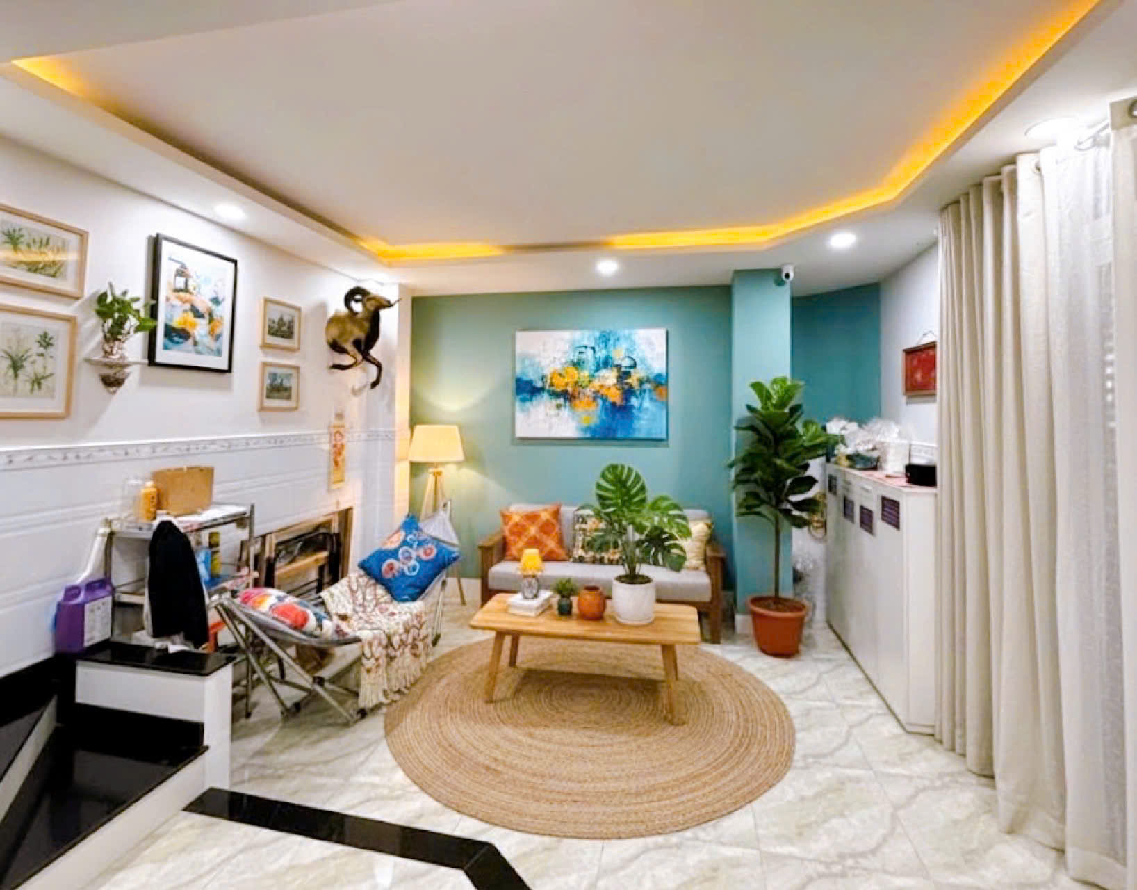 Nhà lô góc QUẬN 10 - Bà Hạt – 5x9 (43 m2) - 4 tầng – 8.9 tỷ