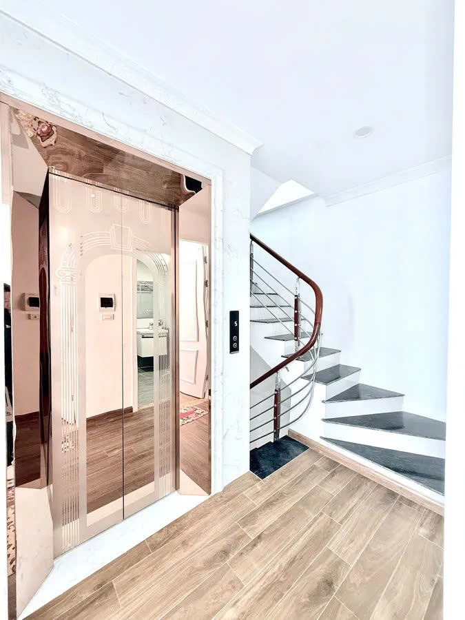 Đẹp phố Chùa Bộc 46m2, 7T thang máy, mặt tiền 5.5m nhỉnh 19 tỷ trung tâm Đống Đa