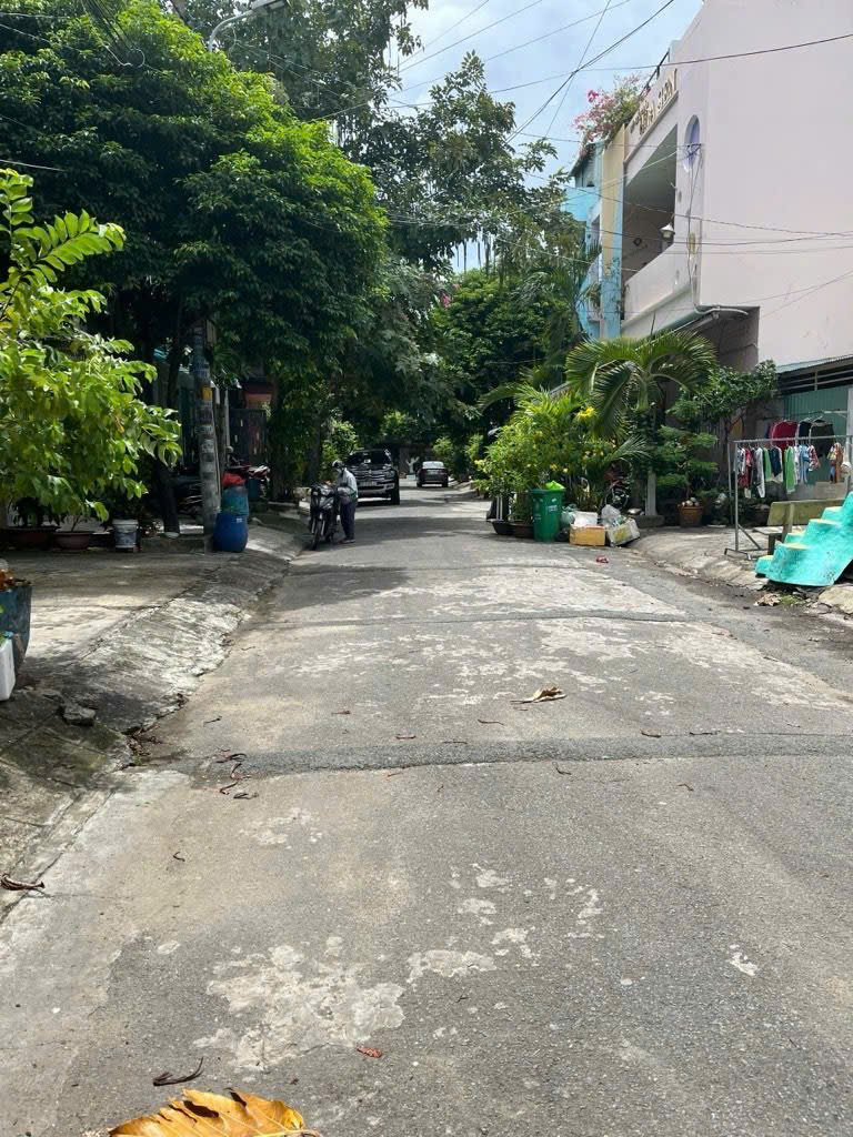 BÁN NHÀ 4 TẦNG KHU ĐỒNG BỘ -TÔ HIỆU - LÝ THÁNH TÔNG-TÂN PHÚ - DT:4*20m - 9 TỶ 200 TL