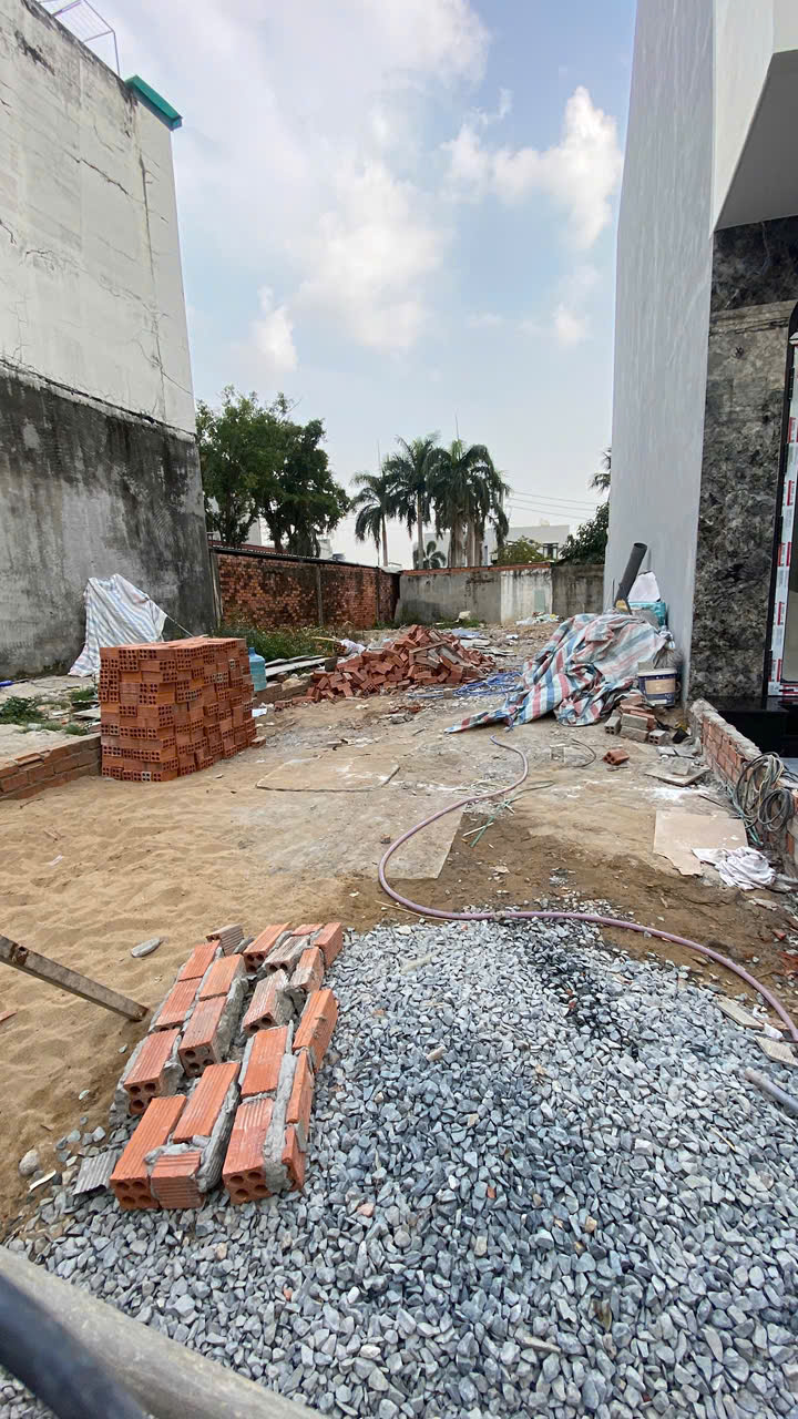 Bán đất thổ cư đường 102, Tăng Nhơn Phú A, Q9, Thủ Đức, TP HCM.DT 120m2, Sổ Đỏ, 5.99 tỷ, LH: 0933125879