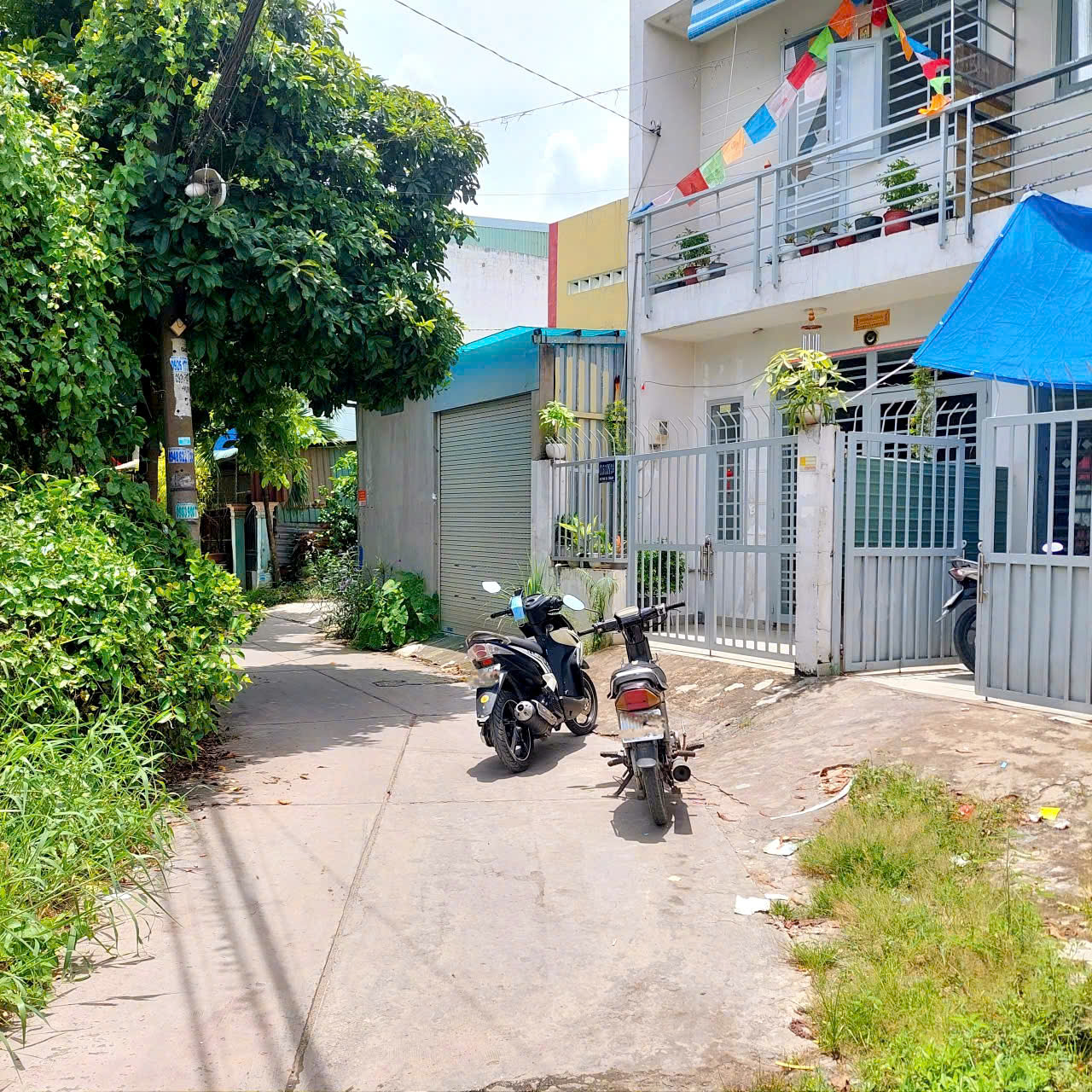 BÁN 119M2 CÓ 2 CĂN NHÀ 1 TẤM HẺM XE HƠI THU NHẬP 10TR/THÁNG