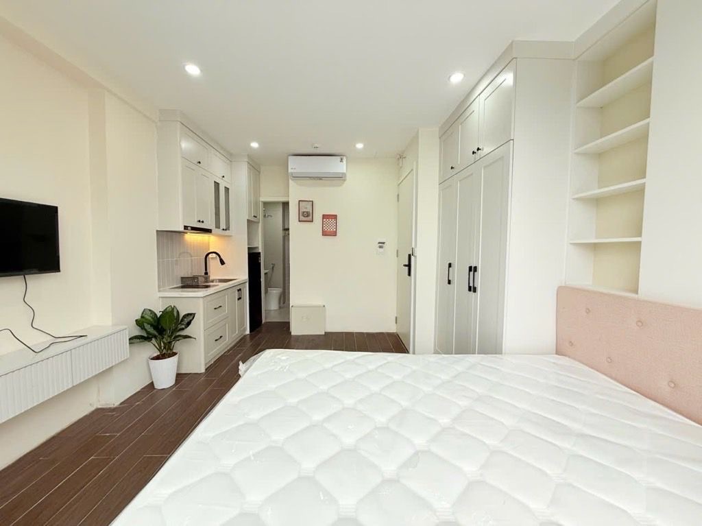 hoàng hoa thám 78m x8 tầng thang máy 17 phòng kk 18,5 tỷ-ô tô tránh 30m,ngõ thông