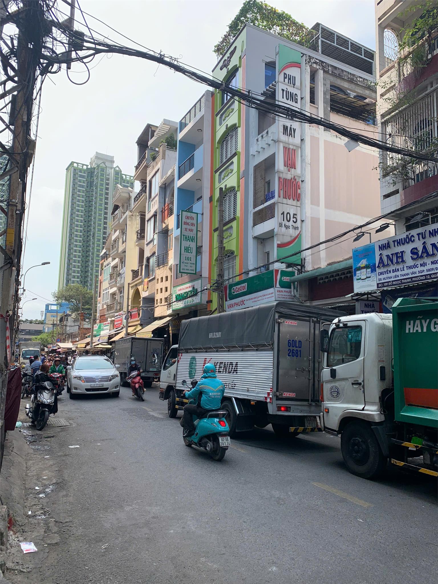 VỊ TRÍ SẦM UẤT Mặt Tiền Kinh Doanh Dương Tử Giang Q5_6Tầng có TM 10PN_TT. 45Tr/Th