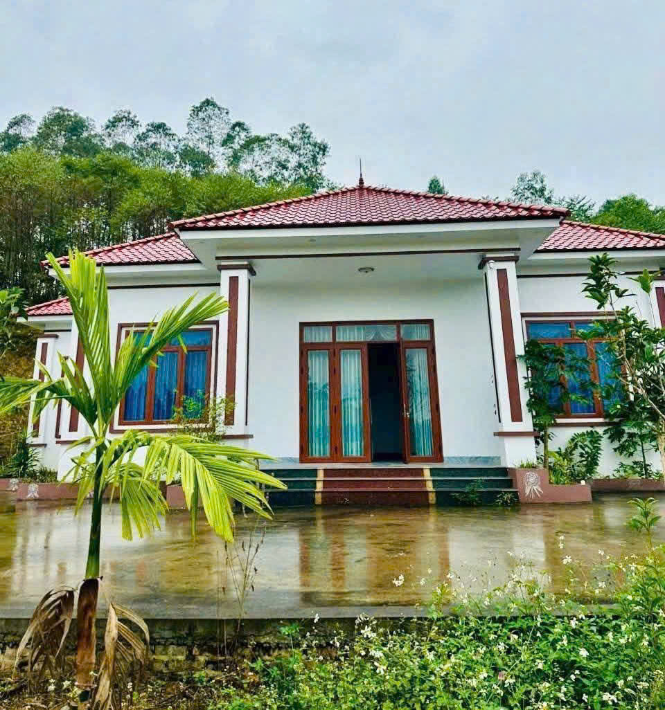 NHÀ PHỐ NGAY TT SIÊU ĐẸP - Chỉ 1 TỶ 850 TRIỆU Rẻ Hơn So Với Khu Vực 200 triệu