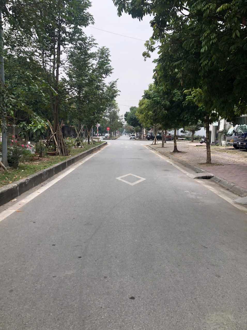 Bán đất mặt trục chính Nguyễn Văn Cao – KĐT Tuệ Tĩnh, mặt 8m giá 6.x tỷ