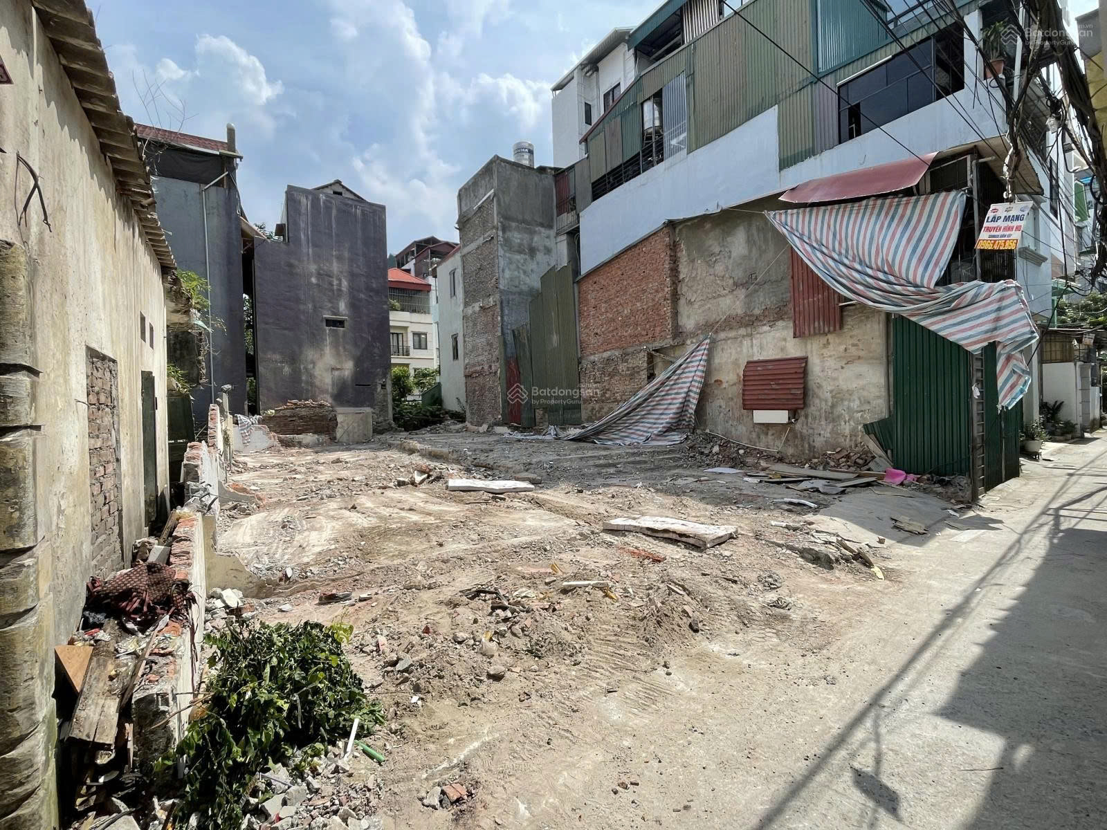 Chính chủ bán đất đẹp 97m2, mt 5m - Vị trí đắc địa tại Ngọc Thuỵ, Long Biên - Giá 17.8 tỷ