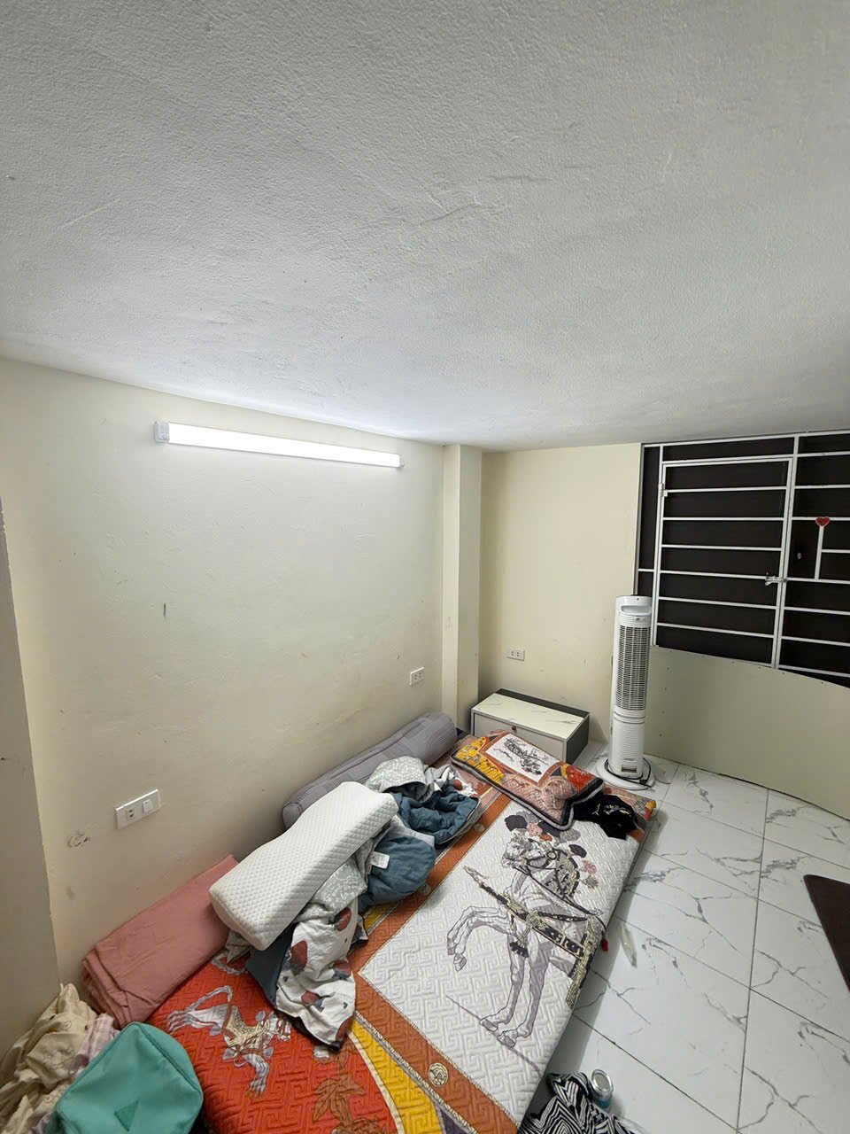 CẮT LỖ SỐC 600 TRIỆU! Đống Đa, Ô Tô Lùi Cửa, KD, chỉ hơn 2.9 tỷ.