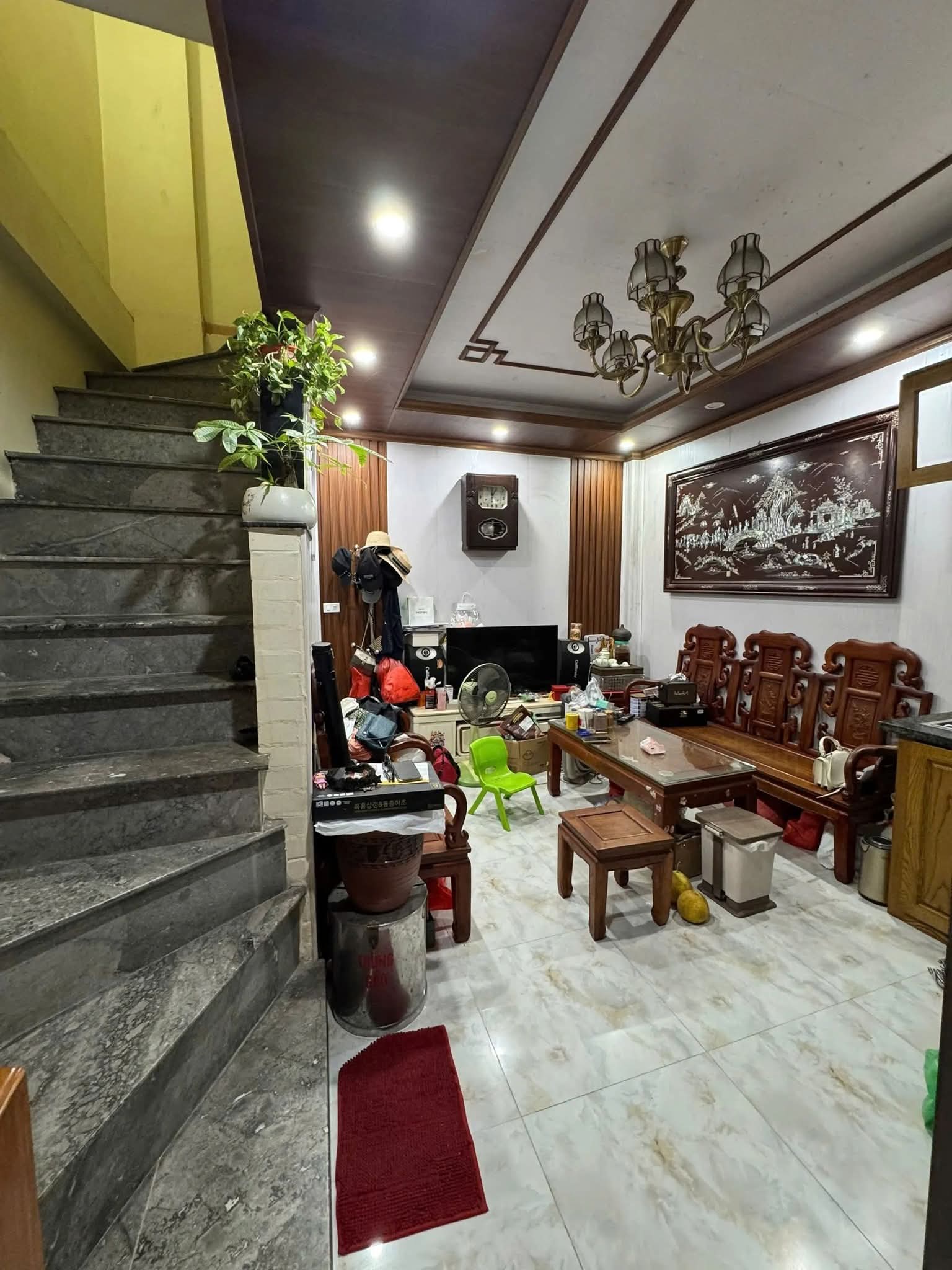 Bán nhà hiếm tại ngõ phố Lý Thường Kiệt, vị trí siêu trung tâm quận Hoàn Kiếm, vài bước chân ra mặt phố lớn.