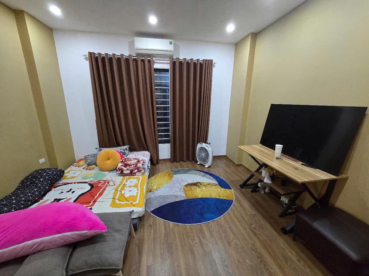 CẦU GIẤY NGUYỄN KHANG 47M, 5 TẦNG, MT 4,5M NGÕ 3M.