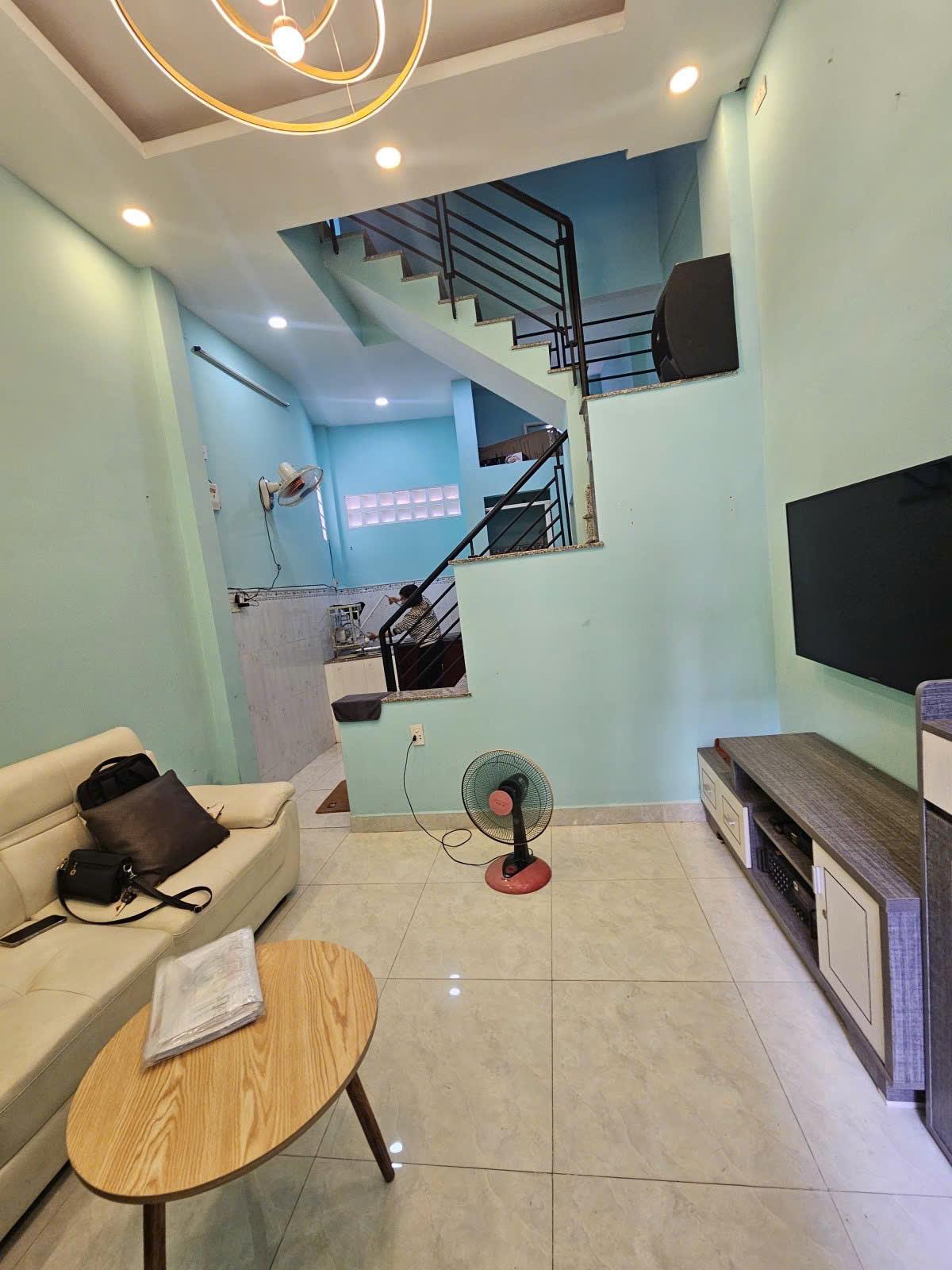 Chỉ 4.45Tỷ-XH Đỗ Cửa,15m RA MT VÕ VĂN KIỆT,39m Sổ 2025 Hoàn Công đủ,Full Nội Thất