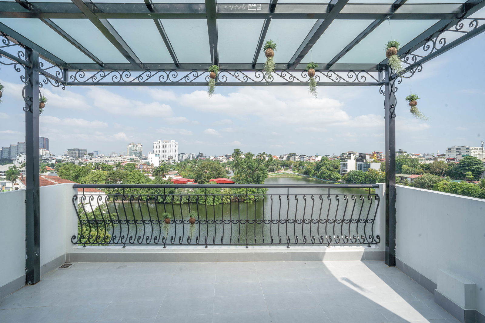 VIEW MẶT HỒ TÂY - 1 MẶT PHỐ + 1 MẶT NGÕ - 2 THOÁNG - ÔTÔ TRÁNH - VỈA HÈ 2 BÊN - 8 TẦNG - THANG MÁY - CHO TÂY THUÊ DÒNG TIỀN 1.8 TỶ/NĂM.