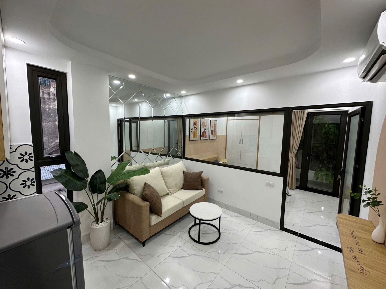 BÁN TÒA NHÀ CĂN HỘ DỊCH VỤ CAO CẤP 8 TẦNG - LÔ GÓC - ĐỘI CẤN- DÒNG TIỀN 2,1 TỶ/NĂM