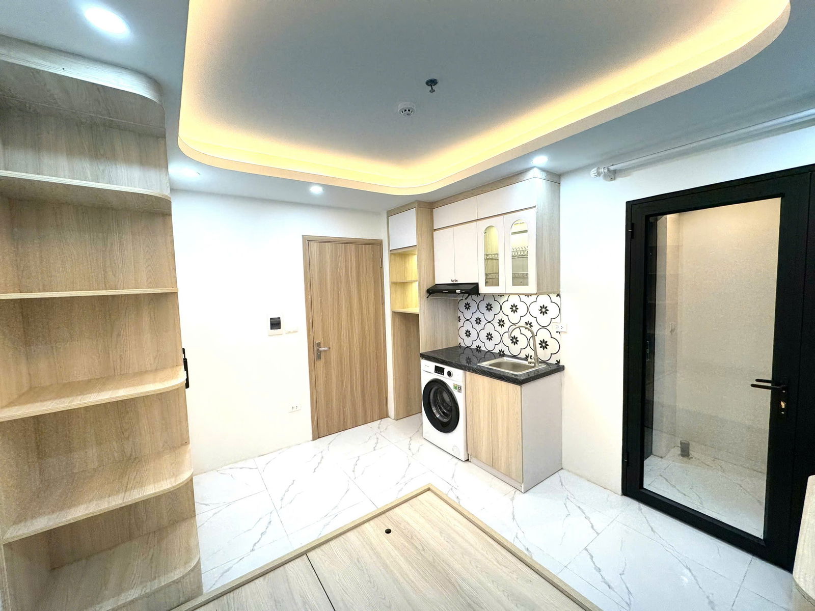 BÁN TOÀ CCMN NGO 68 CẦU GIẤY-7 TẦNG-23PHÒNG KK-DÒNG TIỀN GẦN 120TR/THÁNG ( GẦN 6%/NĂM)-Diện tích: 97m² | 7 tầng