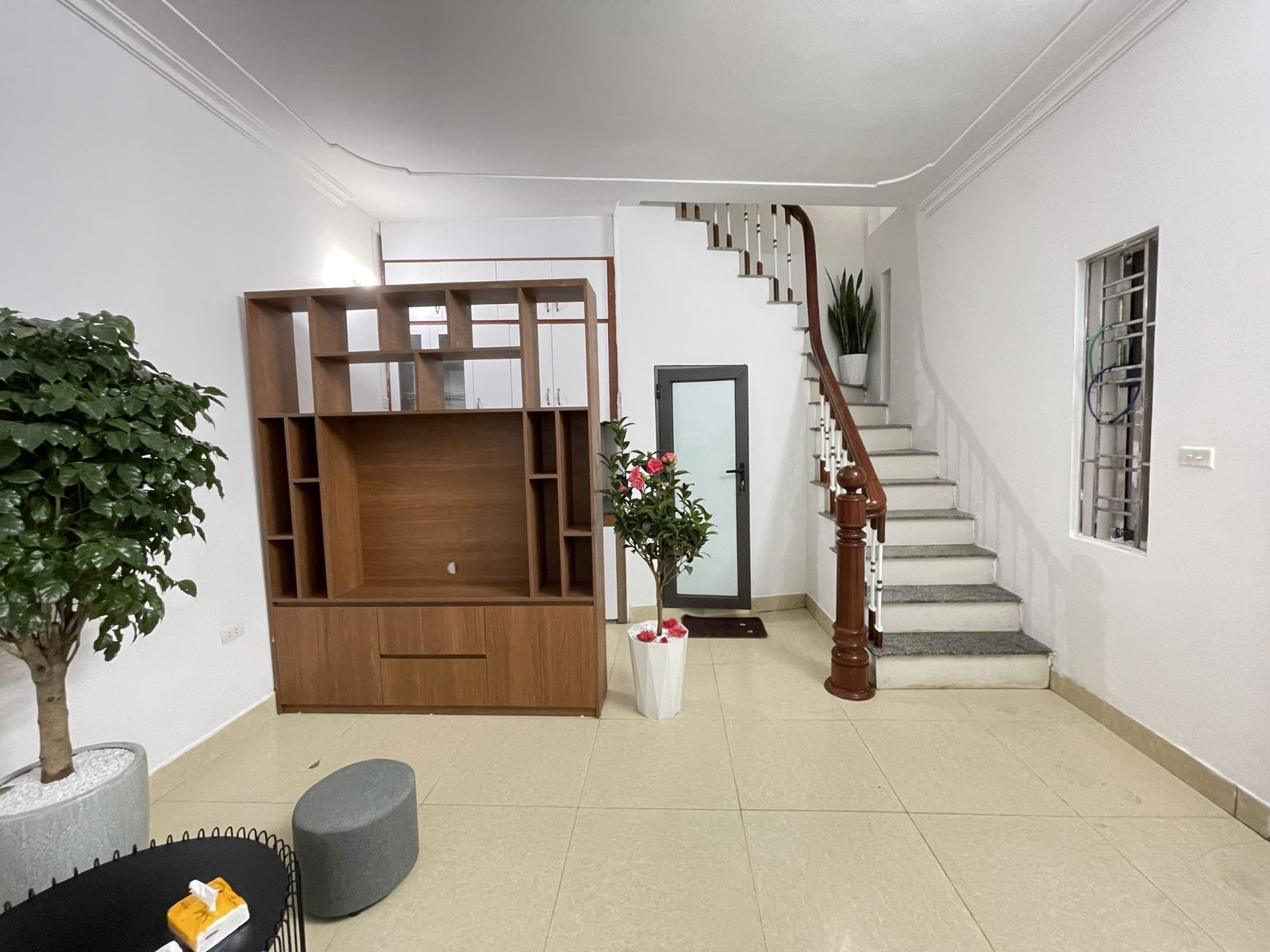 BÁN NHÀ Ở PHỐ VĨNH HƯNG, TRUNG TÂM HOÀNG MAI, 30M, GIÁ TRÊN 6₫