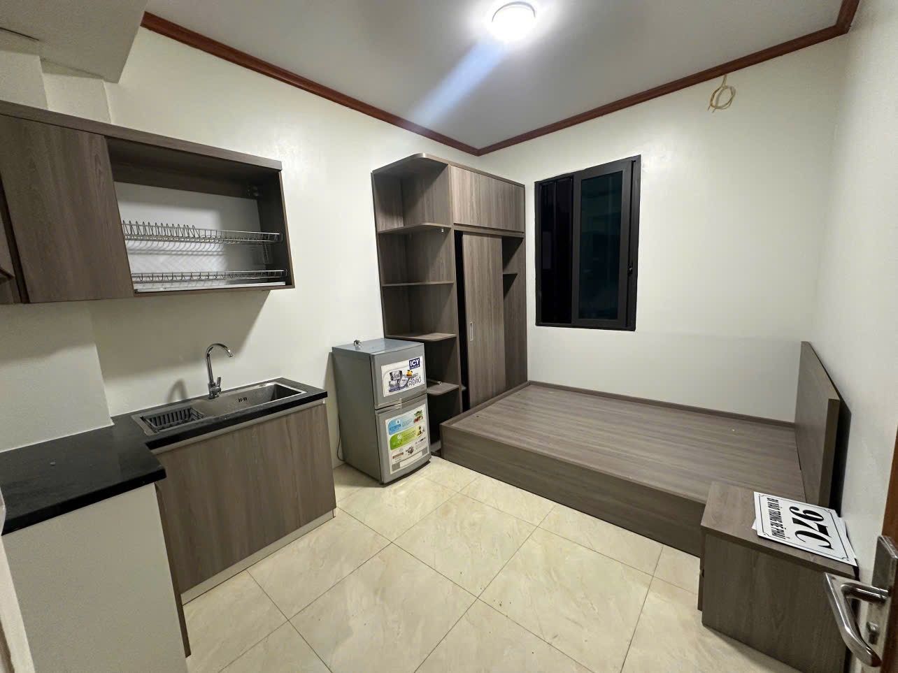 BÁN TOÀ CCMN-GPXD, PCCC, THOÁT HIỂM CHUẨN-THANG PHÒNG FULL NỘI THẤT-2 THOÁNG TRƯỚC SAU-CÁC PHÒNG ĐỀU CÓ CỬA SỔ ĐÓN ÁNH SÁNG LẤY KHÔNG KHÍ TỰ NHIÊN