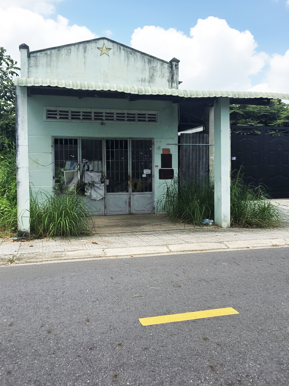 O2104 nhà Mặt tiền Đ1 Chà Là Tây Ninh, SHR, Vuông, 5.5x27m, 800tr